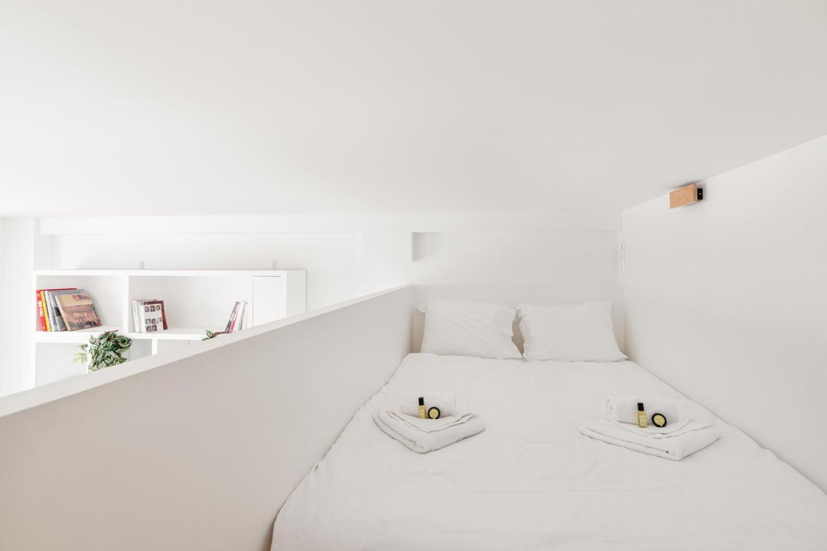 Disponible - Paris - All Equipped Duplex - From 1 To 6 Guests Екстер'єр фото