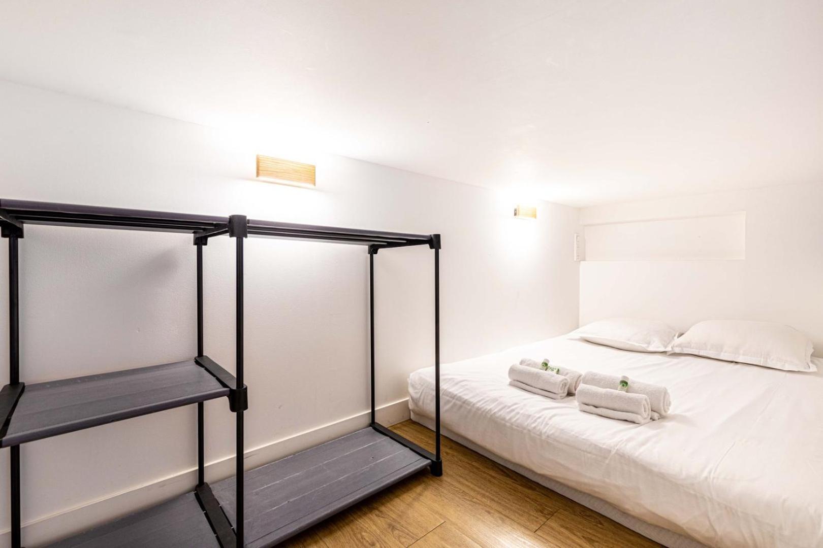 Disponible - Paris - All Equipped Duplex - From 1 To 6 Guests Екстер'єр фото
